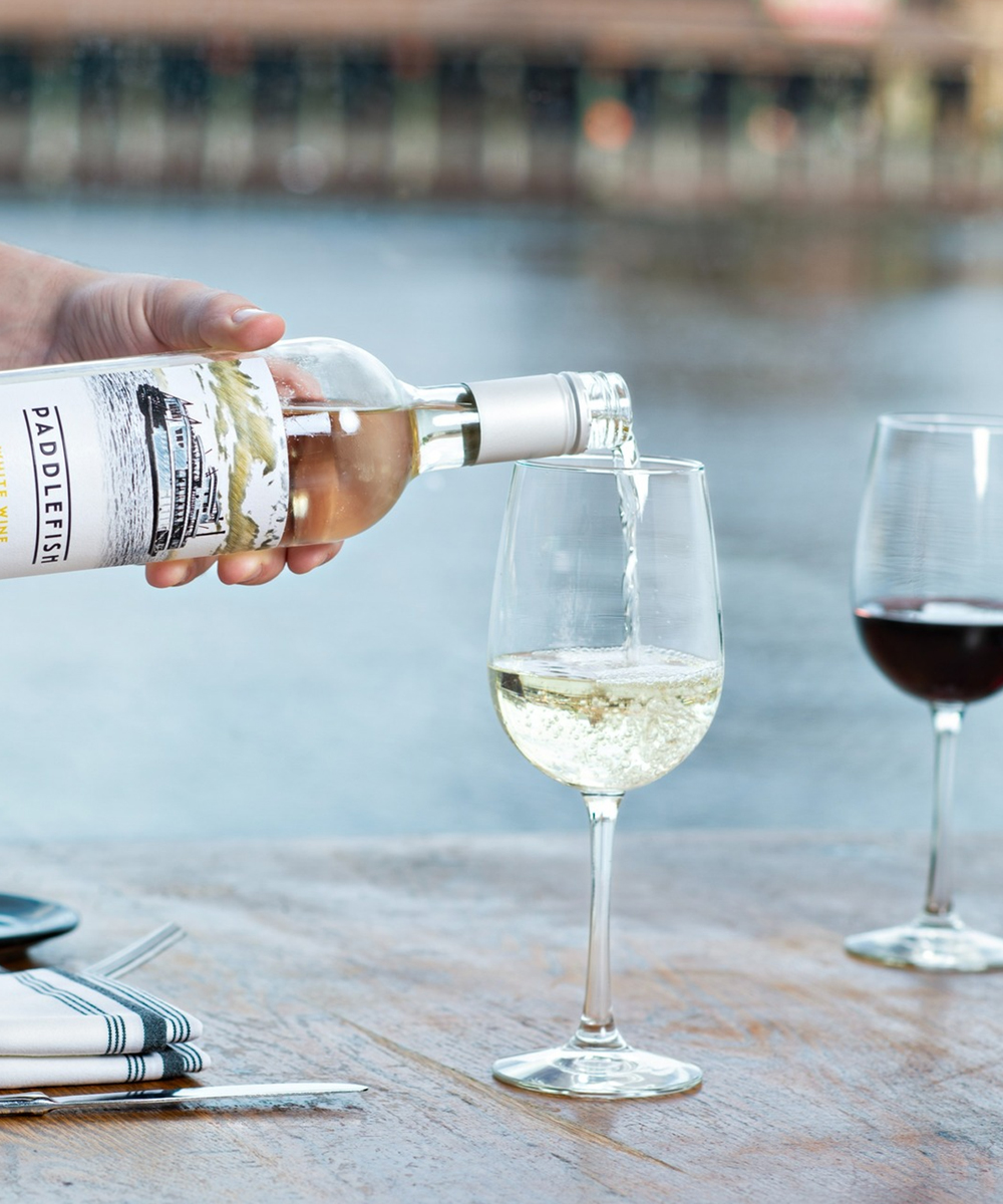 pouring wine - Mobile